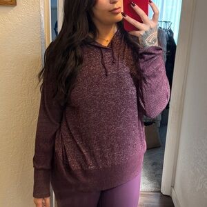 Burgundy spotted long sleeve workout casual wear long sleeve soft hoodie size xl